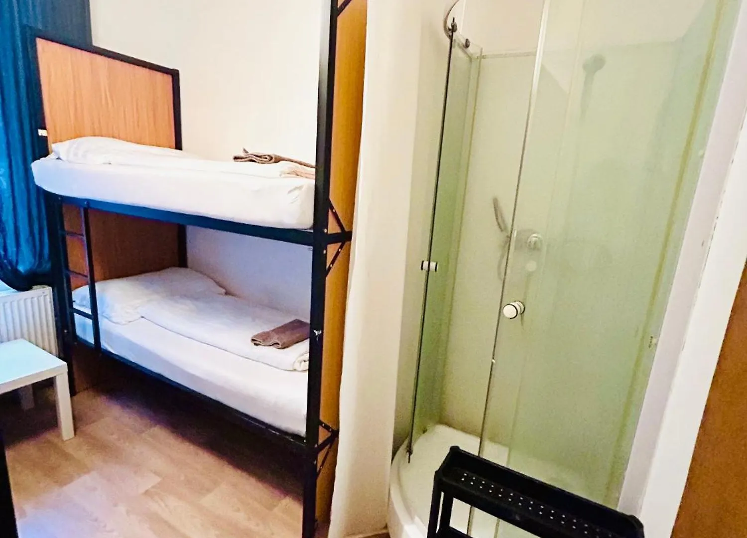 Hostel Good Price Praga Czechy